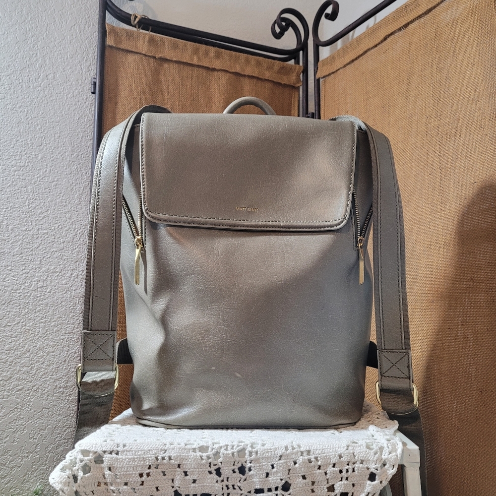 Matt & Nat Fabi Large Beige Gray Backpack Vegan Flap Adjustable Backpack